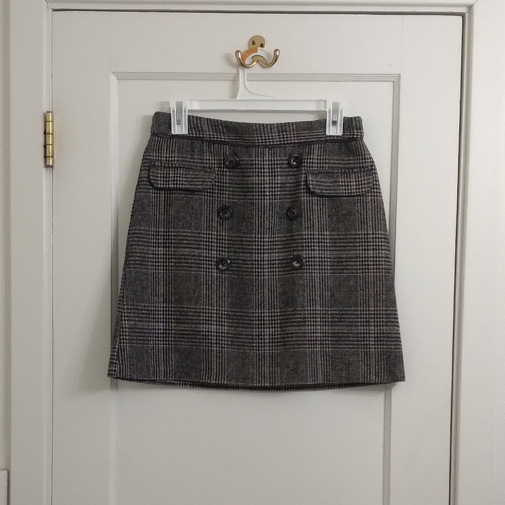 F&F Plaid Skirt Size 4